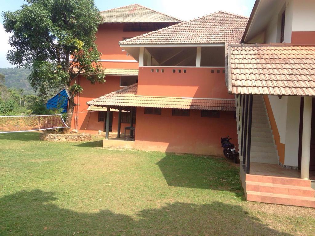 Stay Simple 3 Hills County Resort Kalpatta Buitenkant foto